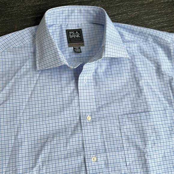 Jos A Bank Traveler Travel Tech. Tailored Fit 17 - 36 - Picture 11 of 13